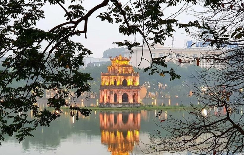 HA NOI LUXURY CITY FULL-DAY TOUR BY LIMOUSINE